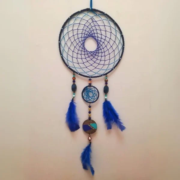 Atrapasueños Azul y Negro Macramé Hecho a Mano